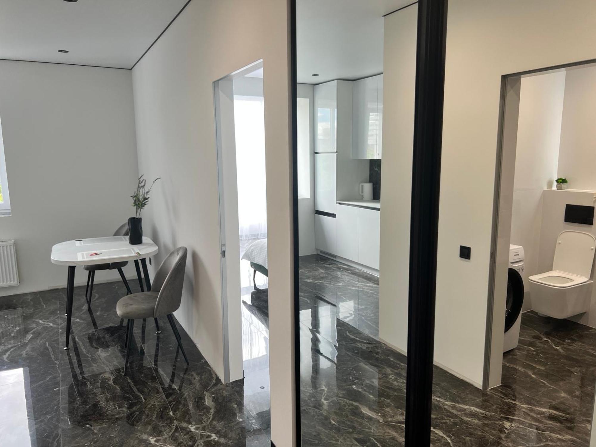 ריבנה Люкс Апартаменти В Жкарена Та Жк Great House מראה חיצוני תמונה